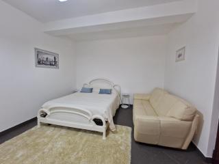 B&B Luxsury - LʼAmericano - 8