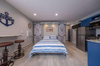 Studio Suite B1 - Bridgman - 1