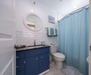 Studio Suite B1 - Bridgman - 3