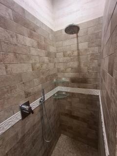 E R Suite - Cremona - 6