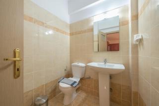 2BR Escape by Attiki Metro - 1