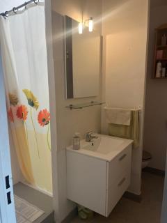 Appartement T2 tout équipé - 1