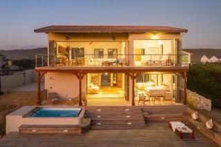 On Myoli Beach Front - 8