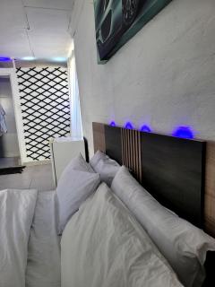 Chikos guest house - Rustenburg - 1