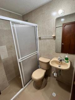 Departamento de Lujo, Smart TV, Oficina, 130 mts - Bucaramanga - 3