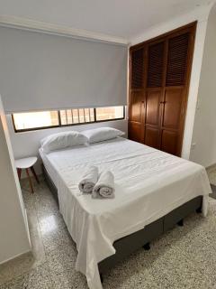 Departamento de Lujo, Smart TV, Oficina, 130 mts - Bucaramanga - 2