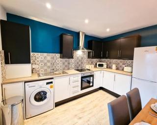 Modern & Spacious 2-BR Flat 3 in Liverpool - Liverpool - 7