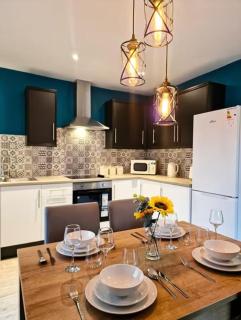 Modern & Spacious 2-BR Flat 3 in Liverpool - Liverpool - 5
