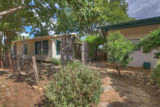 Nandina Cottage Hot-Tub Four Minutes to Marktplatz! - Fredericksburg - 7