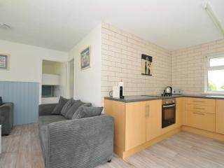 4 Rosecraddoc Lodge Holiday Bungalows - Liskeard - 2