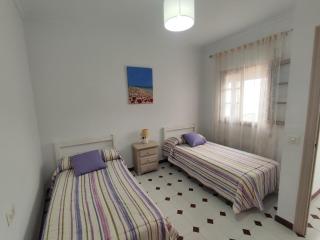 Amplia casa para 6 con parking - Conil de la Frontera - 5