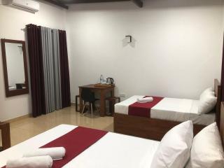 Kandy Home Stay - Kandy - 6