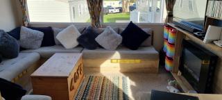 Vix Ventures, Autistim friendly, family & dog friendly caravan - Preston - 6