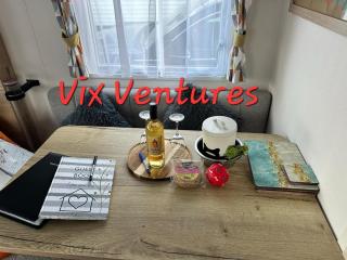 Vix Ventures, Autistim friendly, family & dog friendly caravan - Preston - 5