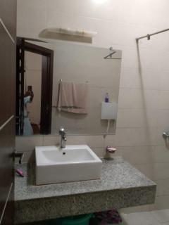 Stylish Accomodation in Bahria Town Karachi - Karachi - 5