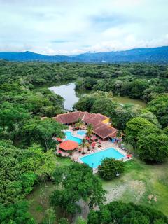 Hostería Florida Tropical - Santa Fe de Antioquia - 4