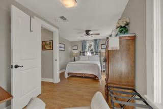 OSH Walk to Main St - Fredericksburg - 2