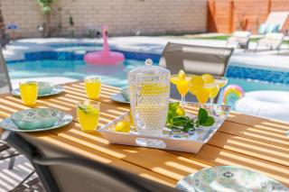 Palm Oasis W-Salt Water Pool Spa-4B-2Ba-New Aircon - Indio - 7