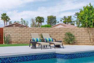 Palm Oasis W-Salt Water Pool Spa-4B-2Ba-New Aircon - Indio - 3