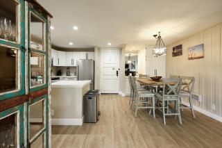 Oceanside Beach Condos - Oceanside - 2