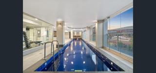 Happy BNB at Oaks Embassy - Adelaide - 1