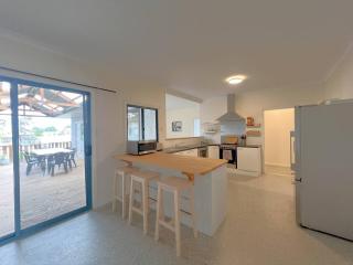 Esperance Bay Retreat - 1