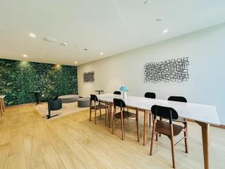 Appealing 1BR at 17 Icon Bay, Dubai Creek Harbour - 3