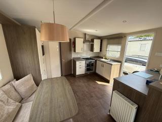 Stunning 2 Bedroom Caravan Pets go Free - Hunstanton - 8