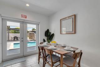 Hope Casa Heated Pool and BBQ 4bedrooms 2baths by HostyMosty - Hollywood - 3