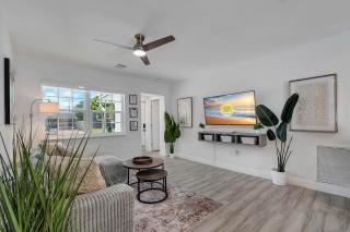 Hope Casa Heated Pool and BBQ 4bedrooms 2baths by HostyMosty - Hollywood - 2