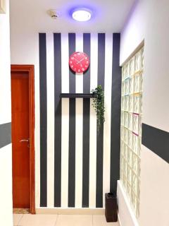 Simple Stay Partition Room In Barsha heights Tecom - 5