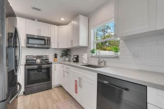 Hope Casa Heated Pool and BBQ 4bedrooms 2baths by HostyMosty - Hollywood - 6