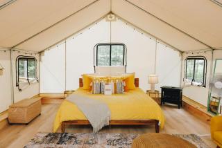 The Meadowlark's Nest - Glamping Tent with AC - Rogers - 0