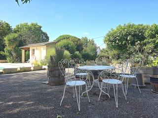 Belle maison Mas Grenier - 14 personnes - 11 lits - Piscine privée - Grand jardin - Jeux enfants - Parking gratuit sur place - Mas-Grenier - 8