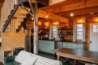 The Cliffside Cabin - Stunning Views in Red River Gorge - 2