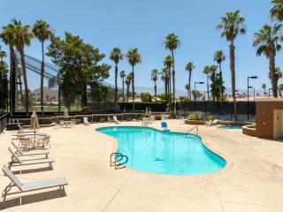Desert Dream Getaway - Palm Desert - 8