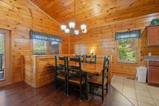 Honey Dew by Venture Smoky Mountains - 4