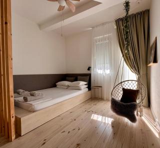 La Laguna Boutique Apartments - Bar - 6