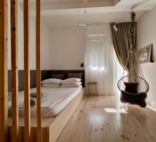 La Laguna Boutique Apartments - Bar - 5