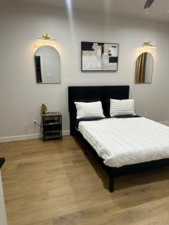 Beautiful Modern Experience - Houston - 4