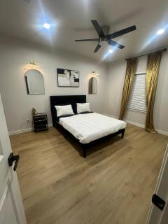 Beautiful Modern Experience - Houston - 6