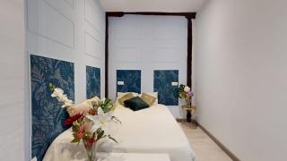 Historic Center Albizuri Residence, Bright, Spacious 3BR Apartment Ideal for Groups - 5