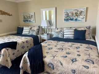 Oceanside Beach Condos - Oceanside - 8