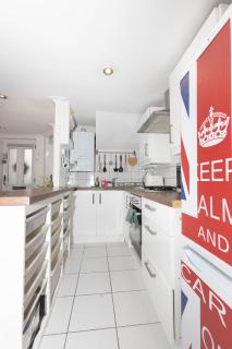 Stunning, stylish garden flat in the heart of Wimbledon - 2