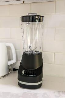 1bed1bath-central-kingbedwdwifi - 3