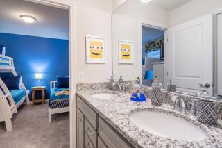 Luxury Family Retreat at Windsor Island Resort - Davenport - 3
