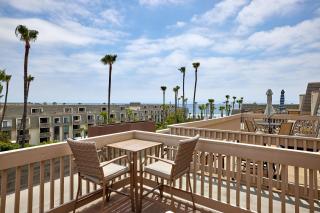 Oceanside Beach Condos - Oceanside - 9