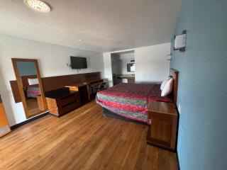 spanish trails inn - Lancaster - 8