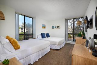 Oceanside Beach Condos - Oceanside - 1
