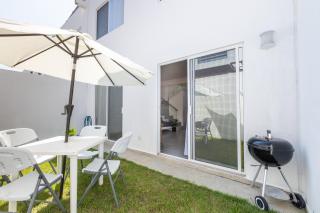 Welcome to the casa de las flores - 2